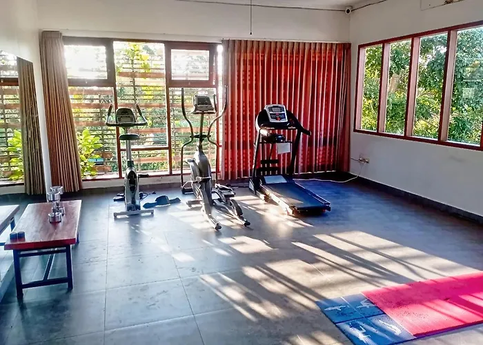 Hébergement de vacances 3 Bd Pvt House With Big Common Pool And Gym