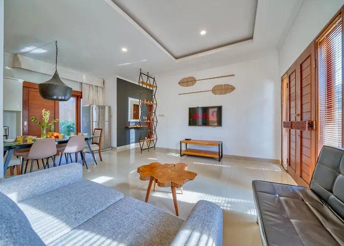 3 Bd Pvt House With Big Common Pool And Gym Hébergement de vacances Nusa Dua (Bali)