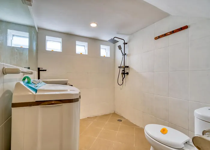 Hébergement de vacances 3 Bd Pvt House With Big Common Pool And Gym